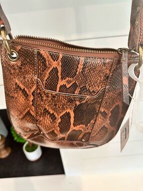 Women's Snake-Print Adjustable crossbody Bag